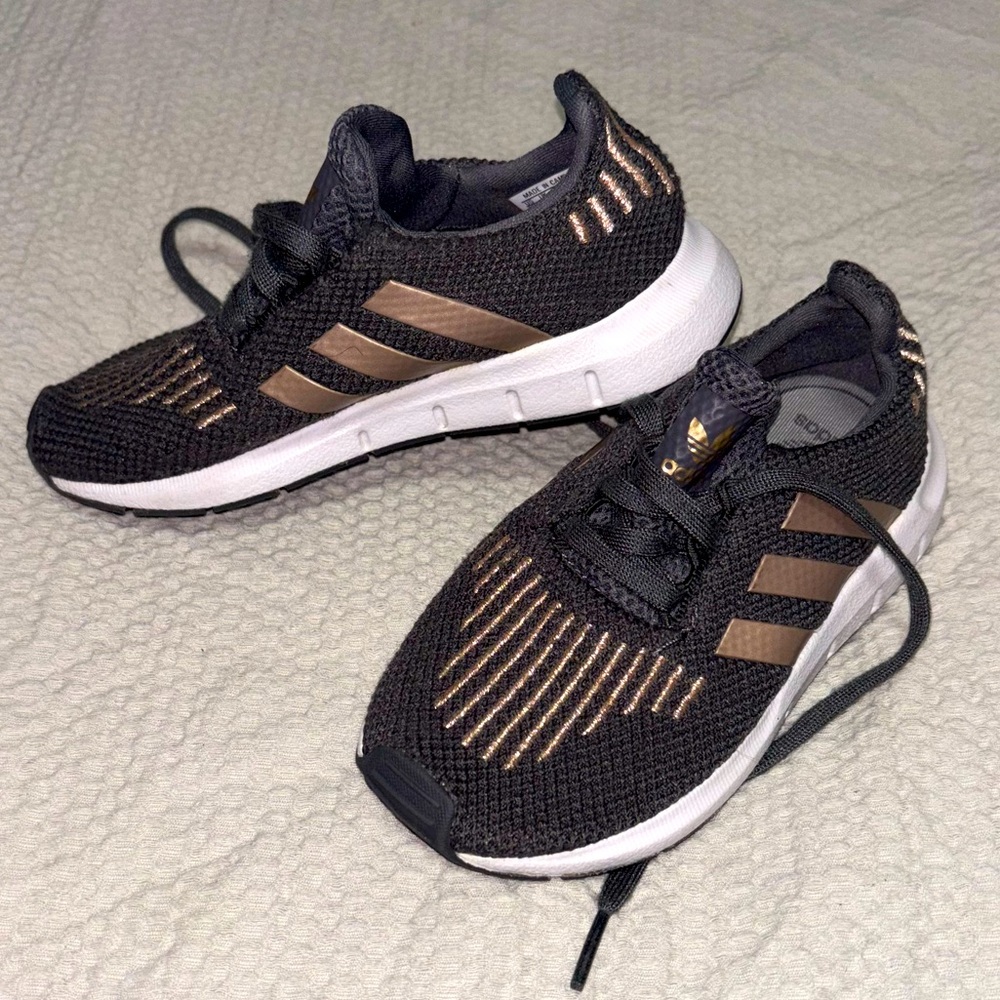 Kids Adidas Ortholite Sneakers Tennis’s Shoes, Grey and Rose Gold, Size 10